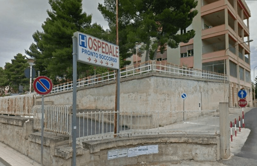 Noto, bambina di 10 mesi uccisa dalla candeggina: la Procura sequestra la casa