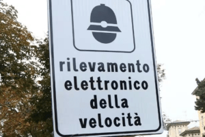 Pubblicato il decreto sugli autovelox: entrano in vigore le nuove regole valide in tutta Italia