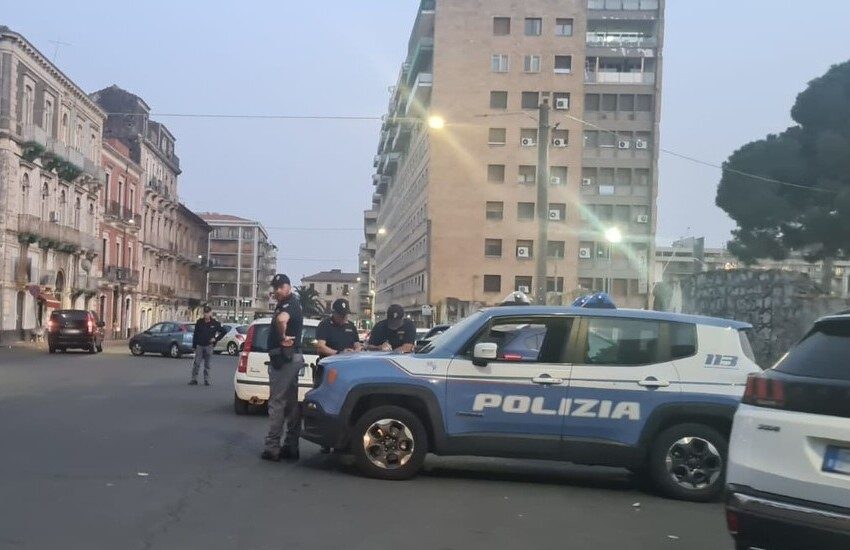 San Berillo e Corso Sicilia, controlli a tappeto: lotta allo sfruttamento della prostituzione e ai parcheggiatori abusivi