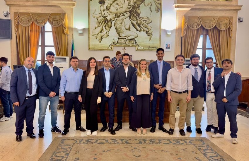 Catania, Palazzo degli Elefanti: via alle attività della nuova Consulta giovanile