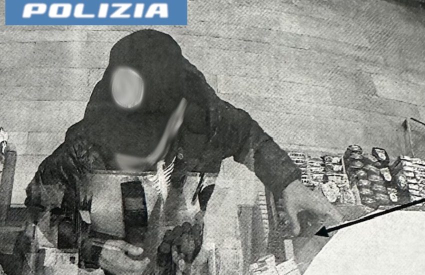 Catania, ruba un costoso smartwatch dalla vetrina: 39enne riconosciuto tramite i filmati
