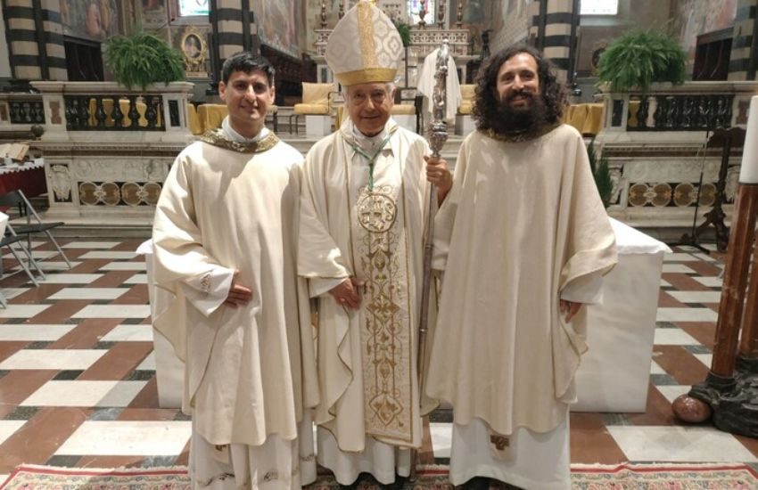 Prato: il carabiniere e il chitarrista punk diventano sacerdoti