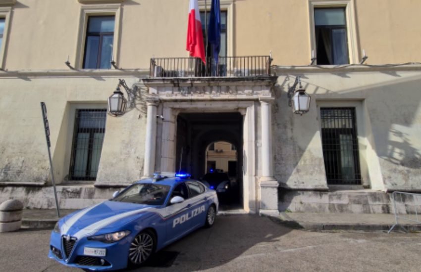 Caserta: ex badante confessa quattro omicidi