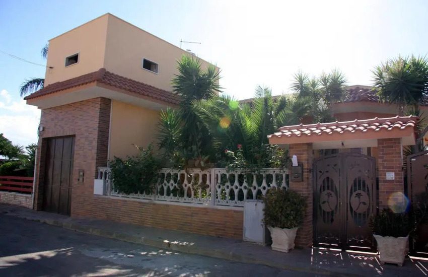 Caso Scazzi, il Comune di Avetrana chiede la sospensione della serie Disney+