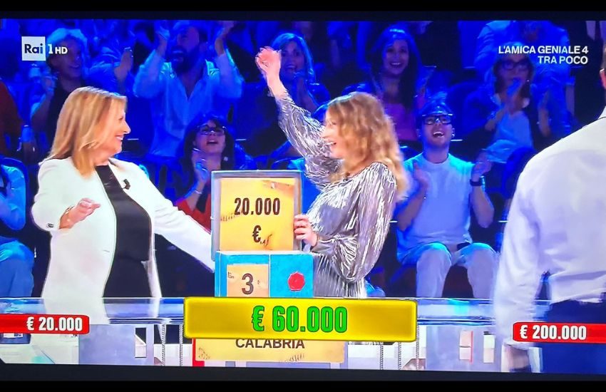 Affari Tuoi, Erika e Tiziana vincono 60mila euro