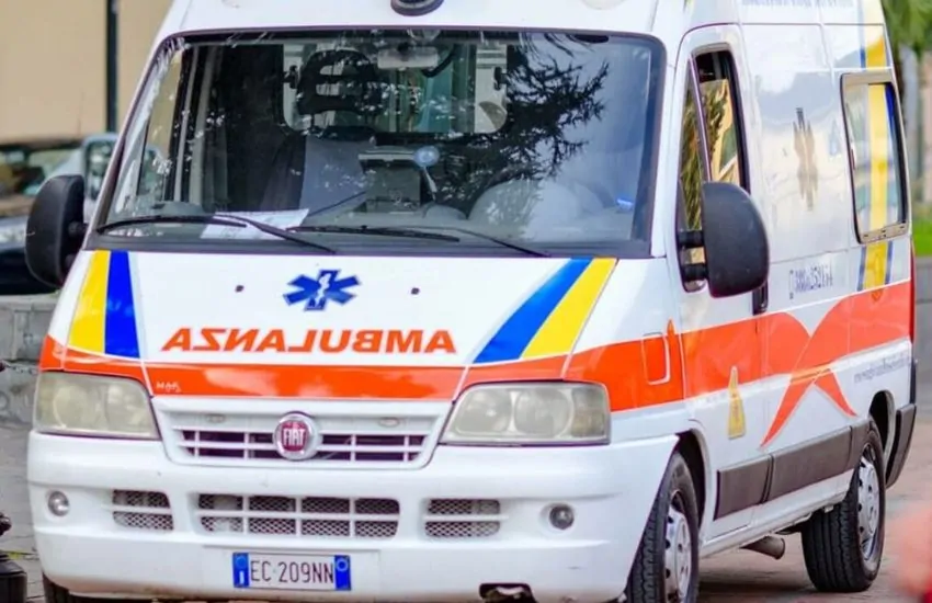 Violenza al pronto soccorso: paziente aggredisce cinque operatori del 118. Uno di loro ricoverato con le costole rotte. E’ successo al Nuovo Ospedale dei Castelli di Ariccia