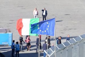 I centri per migranti in Albania faticano a decollare: il governo punta sui nuovi “return hubs” europei