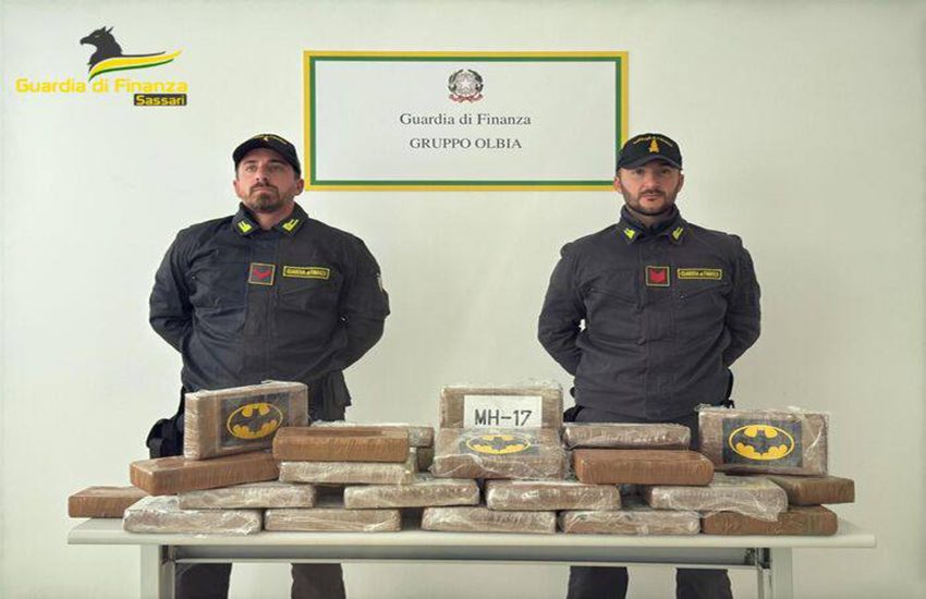 Sardegna: cocaina per 5 milioni sequestrata al porto di Olbia dalla Finanza