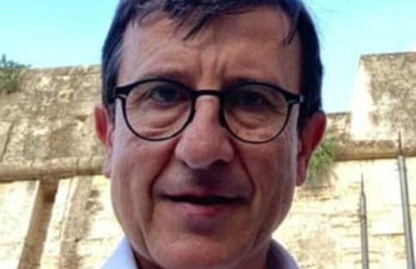 Paura per Massimo Sestini, grave malore per il fotografo durante immersione nel lago ghiacciato di Lavarone