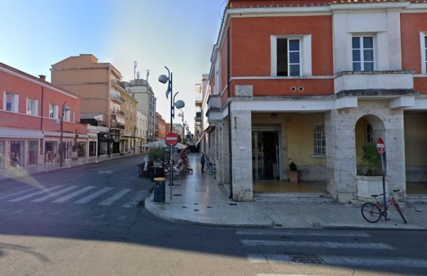 Latina: il Bar Poeta si trasforma in un Caffè Letterario