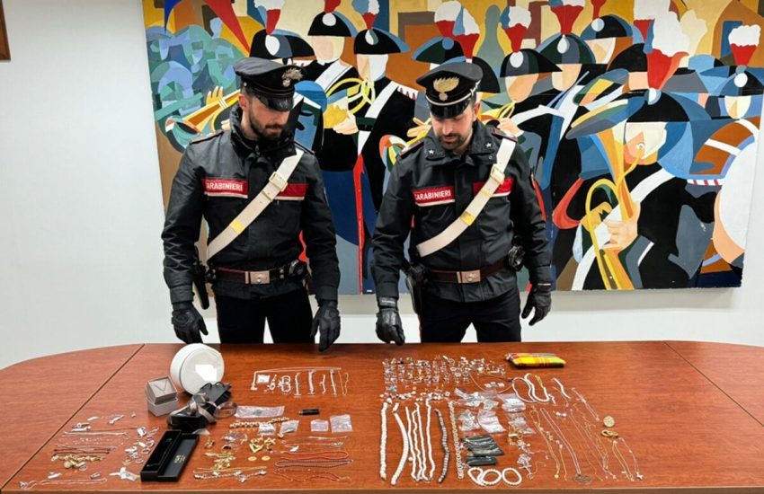 Ladra nel negozio di gioielli nel quale lavorava… 49enne arrestata in provincia di Latina