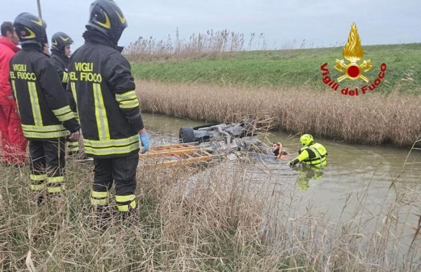 Livorno, auto precipita nel fiume dopo un volo di 10 metri, morto 38enne alla guida