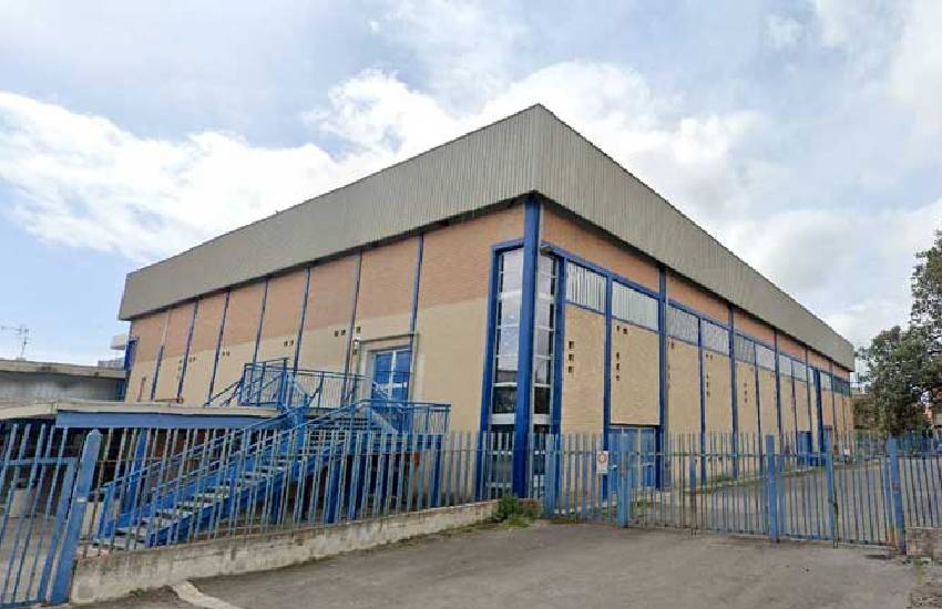 PalaBianchini, iniziate le operazioni di puntellamento della struttura