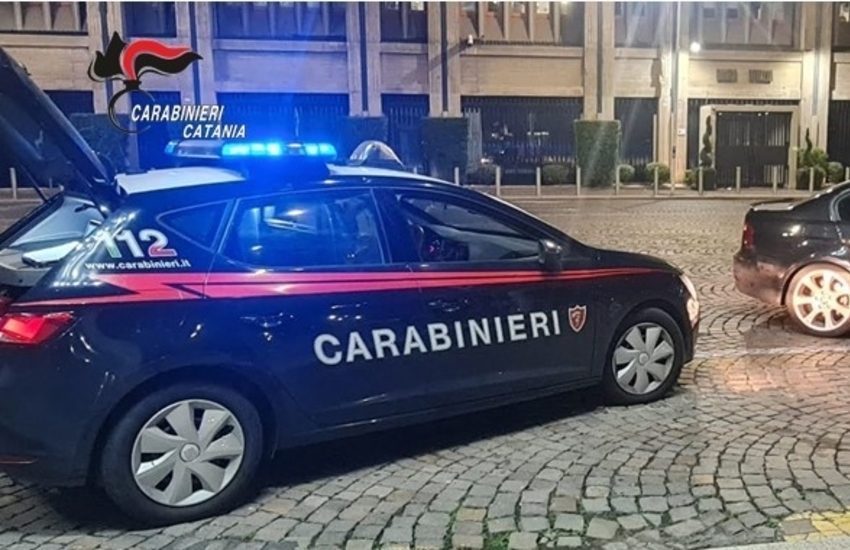 Catania, lotta ai parcheggiatori abusivi:  denunciato 51enne già sottoposto a DASPO