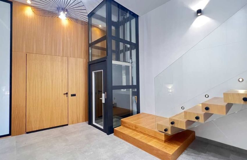 Montacarichi per Casa: Soluzioni Efficienti per il Tuo Comfort Abitativo