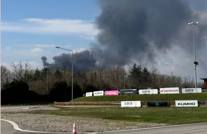 Milano, incendio alla Perfetti di Lainate: fiamme domate senza feriti