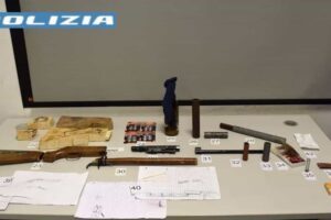 Xenofobia online e armi fai da te: arrestato un 15enne nel Trevigiano