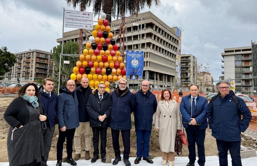 infortuni sul lavoro a catania inaugurato l8217albero per la sicurezza da Dayitalianews.com infortuni sul lavoro a catania inaugurato l8217albero per la sicurezza