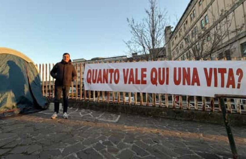 isernia il sindaco in tenda davanti all8217ospedale protesta contro il futuro della sanit224 molisana da Dayitalianews.com isernia il sindaco in tenda davanti all8217ospedale protesta contro il futuro della sanit224 molisana