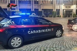 Omicidio nel Catanese: trovato un uomo senza vita in campagna