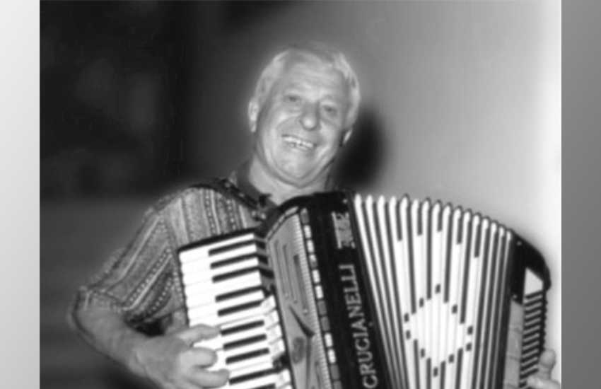 Aprilia in lutto per la scomparsa di “Zi Armando”, storico titolare dell’omonima trattoria