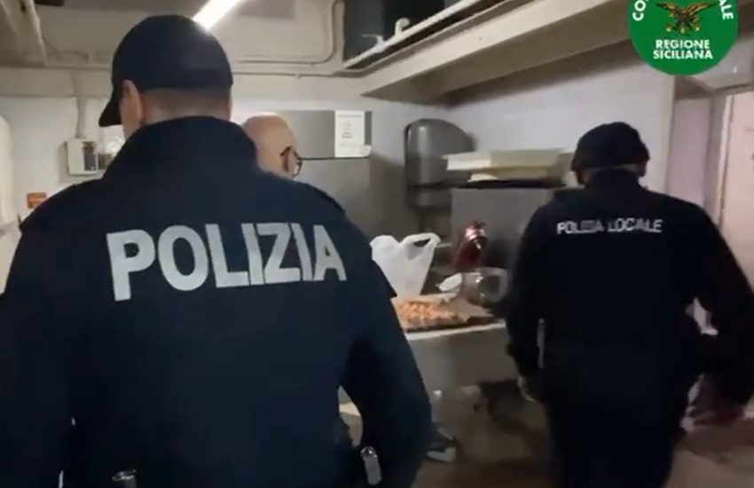 Blatte, farina infestata e 250 chili di cibo scaduto: bar chiuso in zona piazza Risorgimento