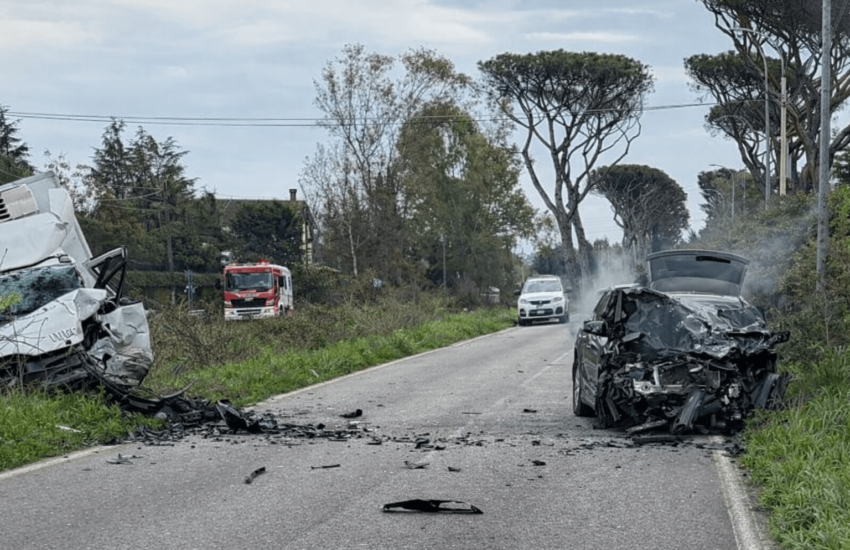 Schianto frontale in provincia di Latina, due feriti gravi: coinvolta una bimba di 14 mesi