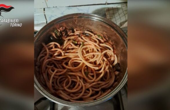 Finta chef droga e deruba un uomo: arrestata a Torino