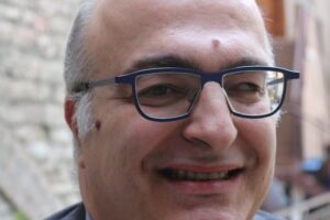 Mario Sechi, direttore di Libero, sotto tutela dopo le minacce degli anarchici