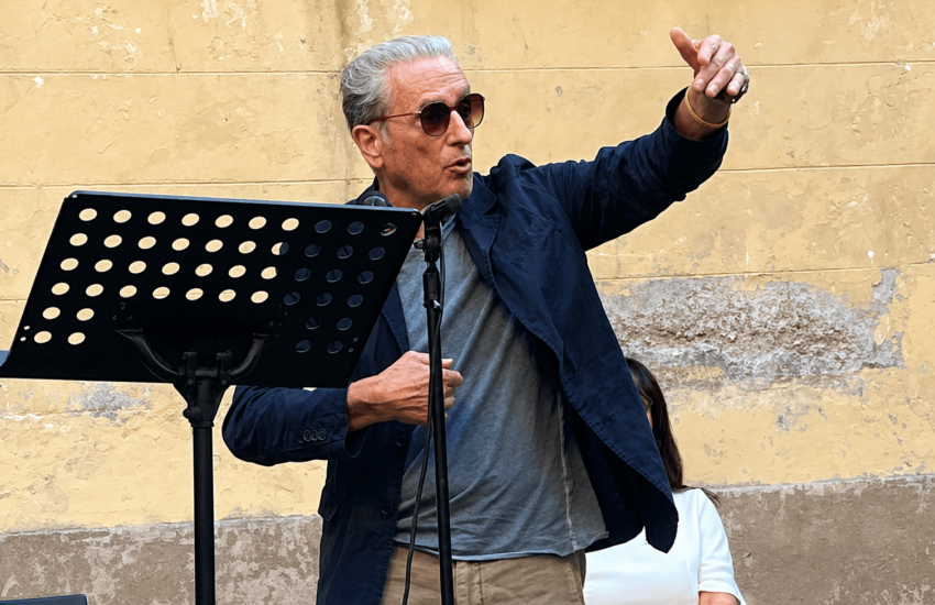 il pontino roberto campagna porta i suoi aforismi al salone del libro di torino da Dayitalianews.com il pontino roberto campagna porta i suoi aforismi al salone del libro di torino