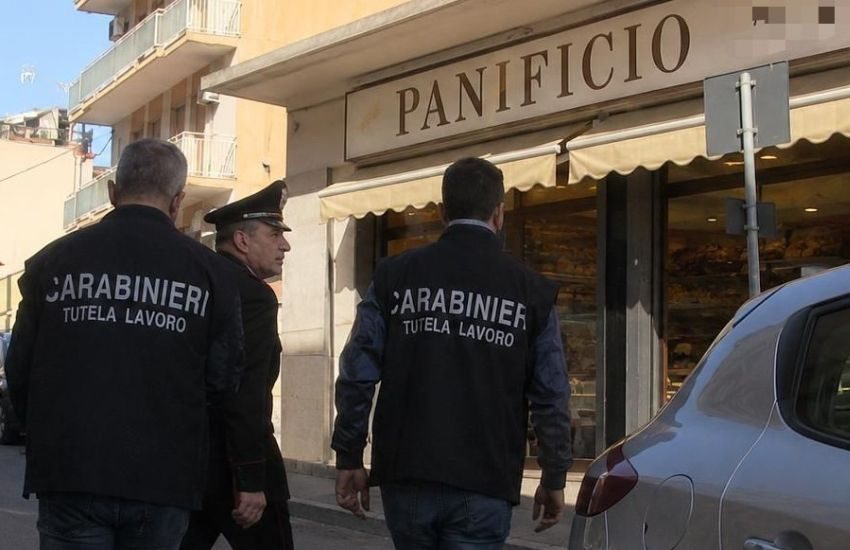 patern242 i carabinieri per la sicurezza sui luoghi di lavoro sospesa una attivit224 scoperti 4 lavoratori in nero e denunciata la titolare da Dayitalianews.com patern242 i carabinieri per la sicurezza sui luoghi di lavoro sospesa una attivit224 scoperti 4 lavoratori in nero e denunciata la titolare