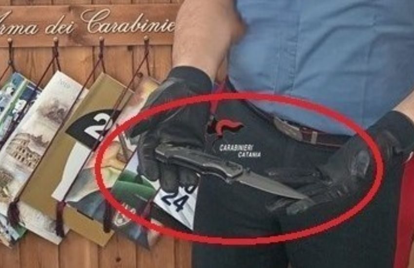belpasso 14enne trovato con un coltello a scatto scatta la denuncia dei carabinieri da Dayitalianews.com belpasso 14enne trovato con un coltello a scatto scatta la denuncia dei carabinieri
