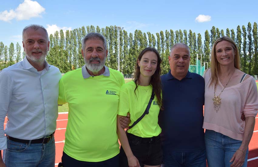 Spinea (Venezia), la nuova pista di atletica ha debuttato con oltre cento giovani atleti