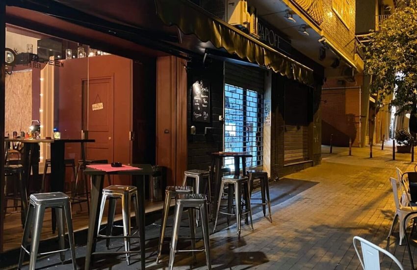 aggressione al vomero barista in fin di vita dopo un pugno indagini in corso a napoli da Dayitalianews.com aggressione al vomero barista in fin di vita dopo un pugno indagini in corso a napoli