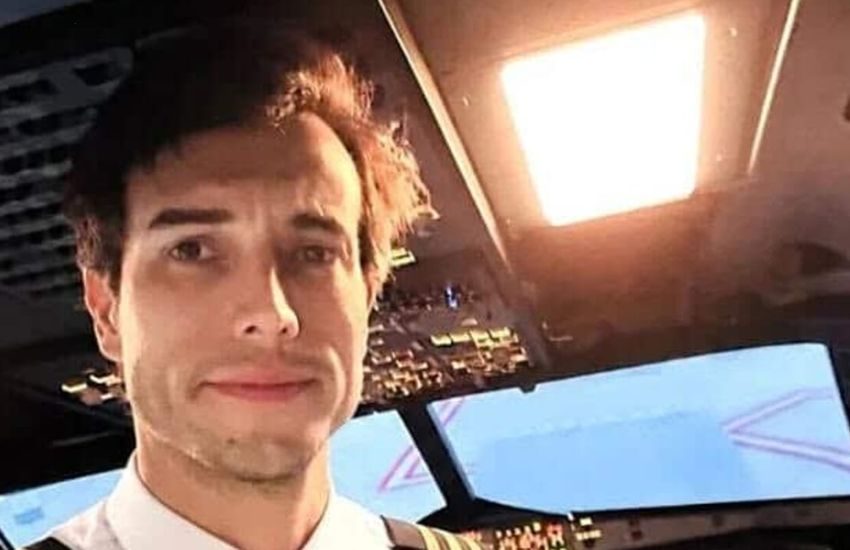 istruttore di volo si lancia dall8217aereo durante un8217esercitazione allieva riesce ad atterrare da Dayitalianews.com istruttore di volo si lancia dall8217aereo durante un8217esercitazione allieva riesce ad atterrare