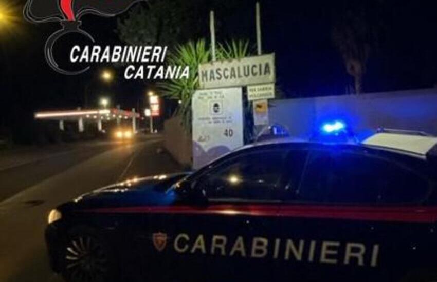 mascalucia 35enne sorvegliato speciale fermato dai carabinieri durante un controllo notturno da Dayitalianews.com mascalucia 35enne sorvegliato speciale fermato dai carabinieri durante un controllo notturno