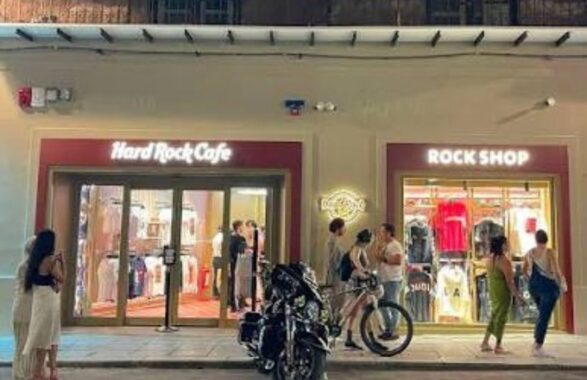 Hard Rock Cafe apre a Palermo: cimeli di Michael Jackson, Kurt Cobain e Madonna nella prima sede del Sud Italia