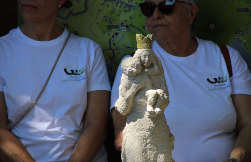 formia la madonna delle grazie collocata nei fondali del porticciolo romano da Dayitalianews.com formia la madonna delle grazie collocata nei fondali del porticciolo romano