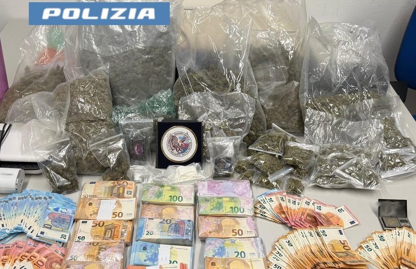 catania in casa aveva chili di droga e 65mila euro arrestato 55enne da Dayitalianews.com catania in casa aveva chili di droga e 65mila euro arrestato 55enne