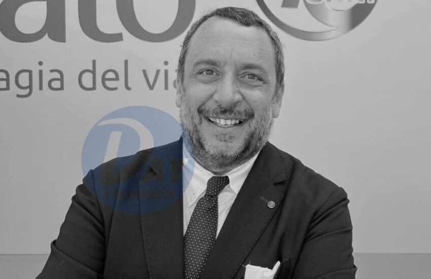 aprilia morto in scooter sulla via dei cinque archi la vittima 232 marco de angelis da Dayitalianews.com aprilia morto in scooter sulla via dei cinque archi la vittima 232 marco de angelis